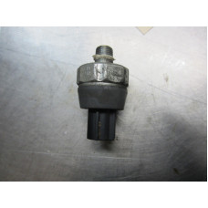 10L119 Engine Oil Pressure Sensor For 10-12 Nissan Sentra  2.0